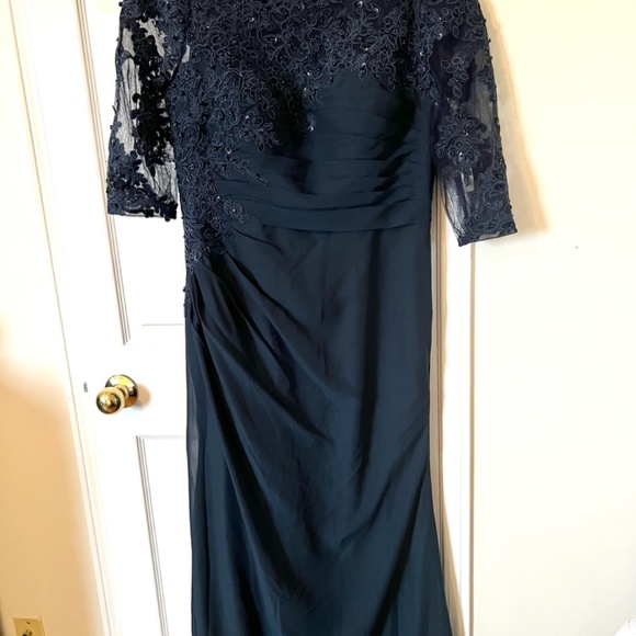 Navy Blue Lace Wedding/holiday/gala Dress - Picture 11 of 12